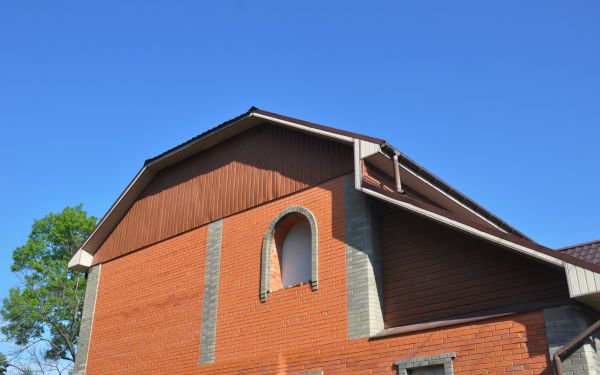 Brick Window Installation in Pflugerville